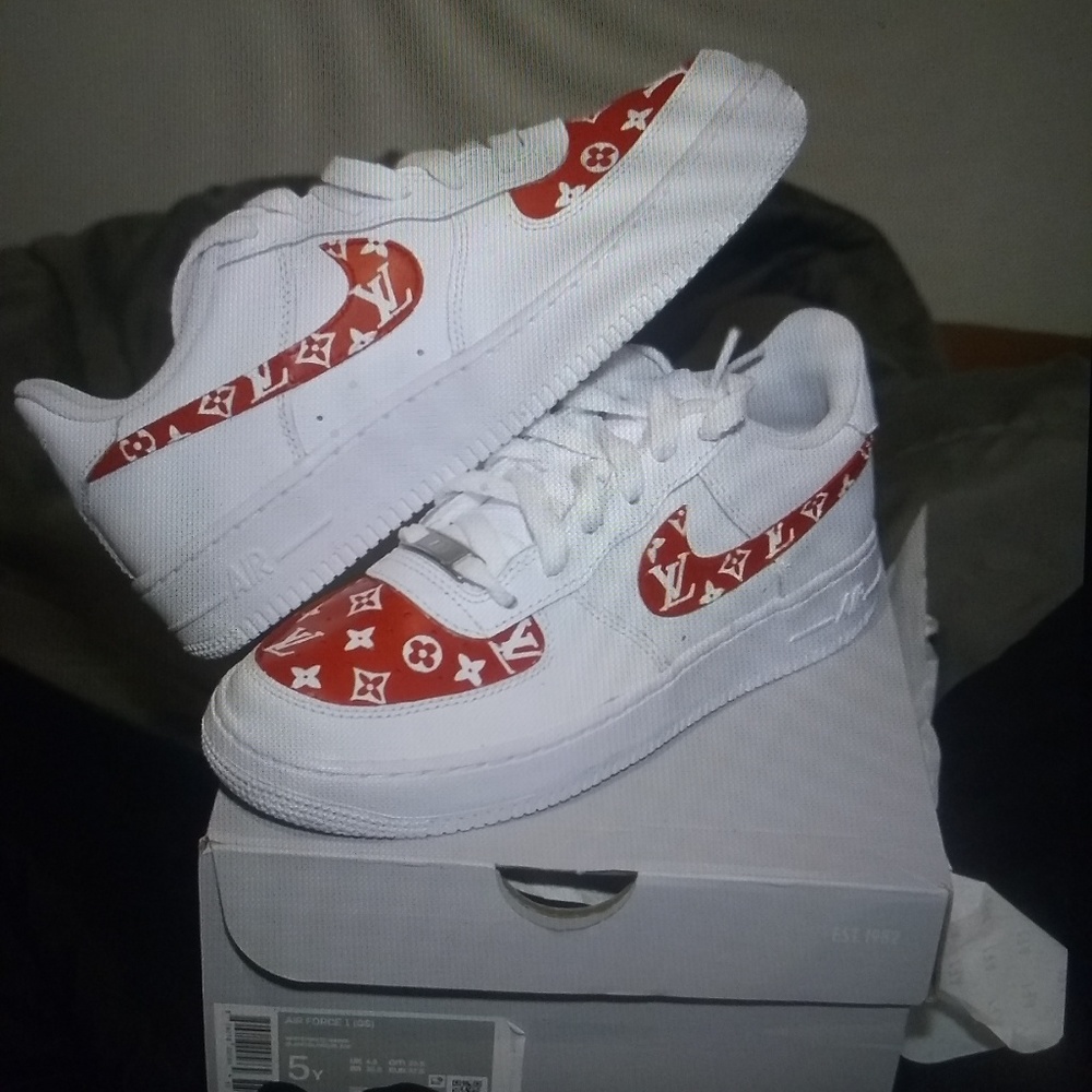 Meet your Posher, Charles